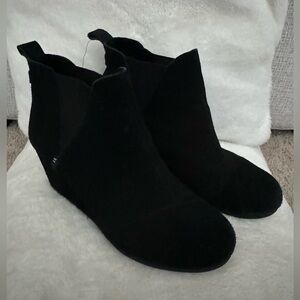 Toms Wedges